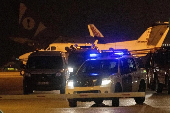 In Spanien ist ein Flugzeug in Brand geraten: 18 Menschen verletzt