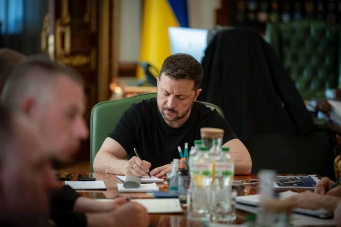 Зеленський попередив про загрозу російських ударів по енергетиці