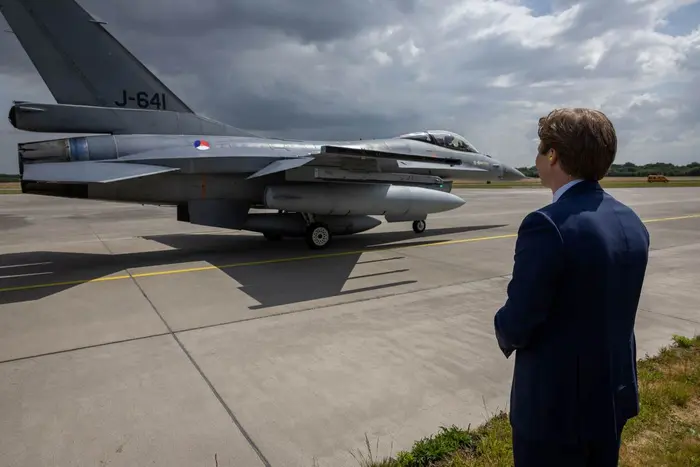 Знято обмеження на далекобійну зброю, відправлено F-16 для України. Головне за 26 травня
