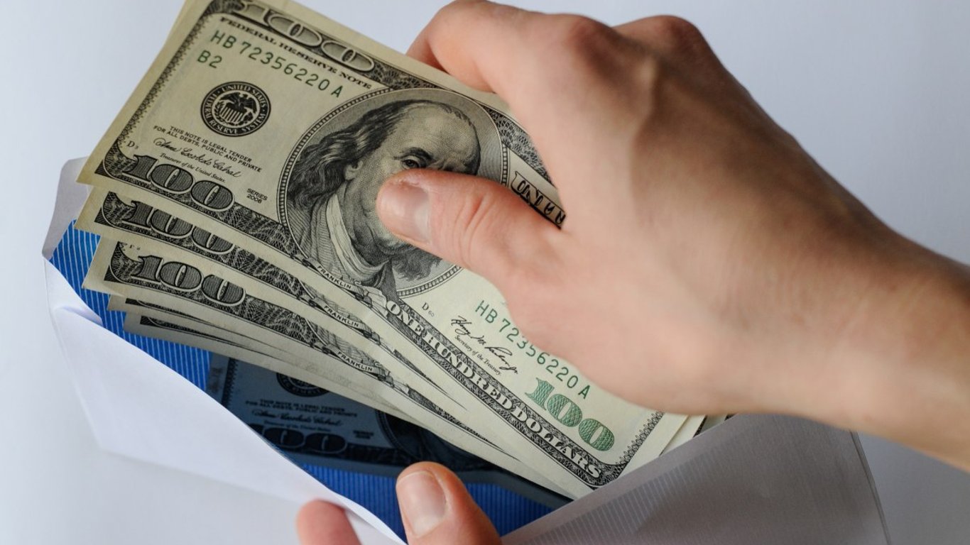Problematic dollars — which banknotes cannot be exchanged
