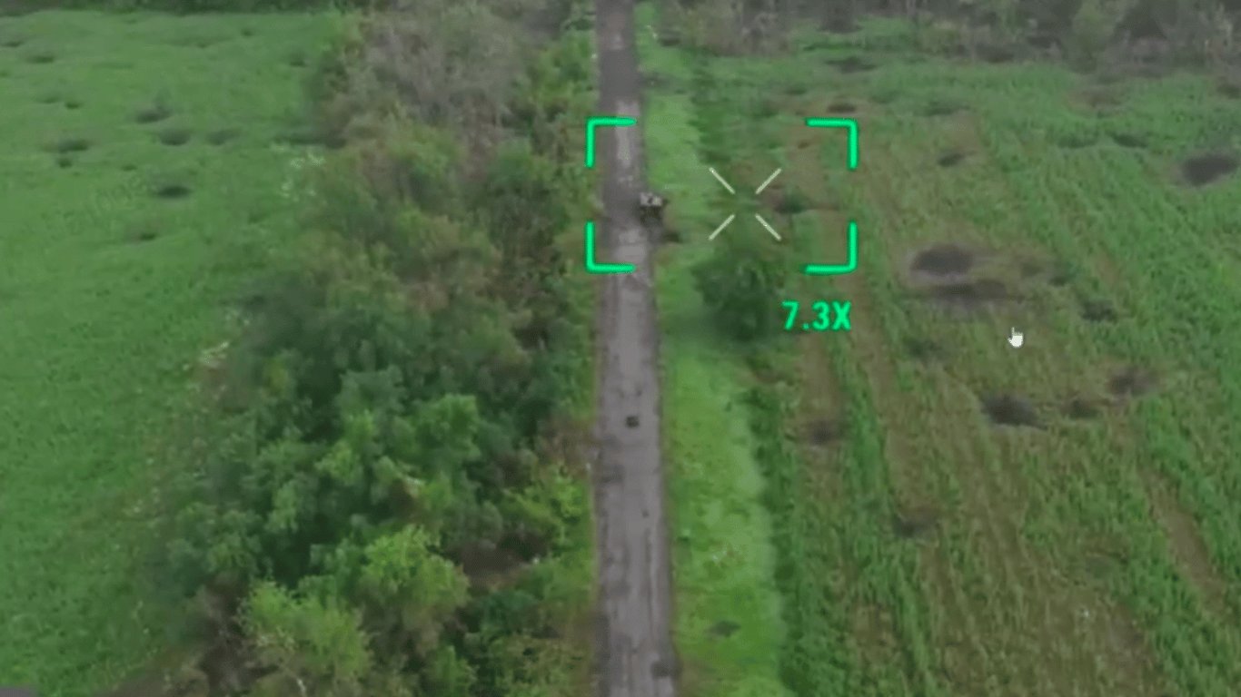 GUR pokazało, jak robot 'Lyuć' niszczy Rosjan z karabinu maszynowego — wideo