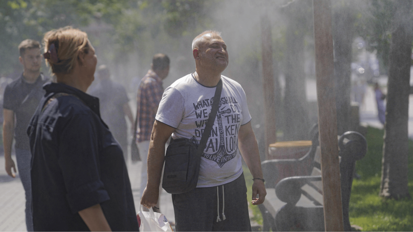 Ukraine to Be Hit by Heat - Didenko Gives Tomorrow's Forecast