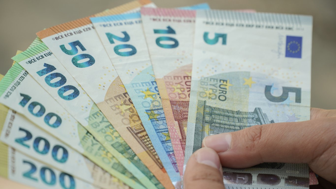 Wypłaty dla Ukraińców w UE - gdzie są największe kwoty w 2025 roku