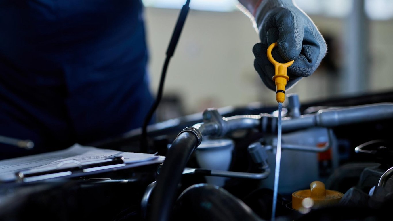Is Oil for High Mileage Cars Suitable for New Engines?