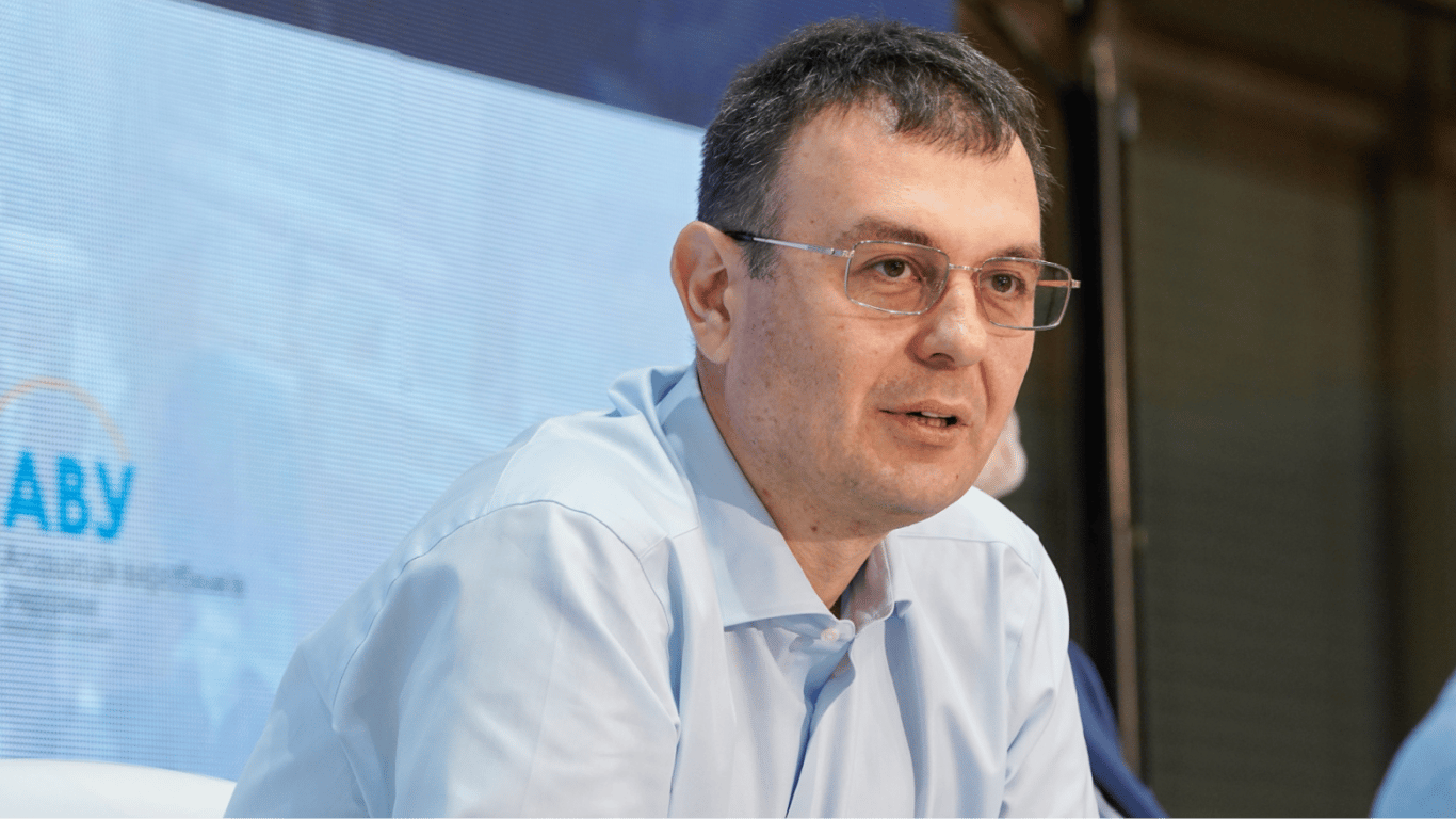 Hetmanzev antwortete, was für die Überprüfung von Unternehmen notwendig ist
